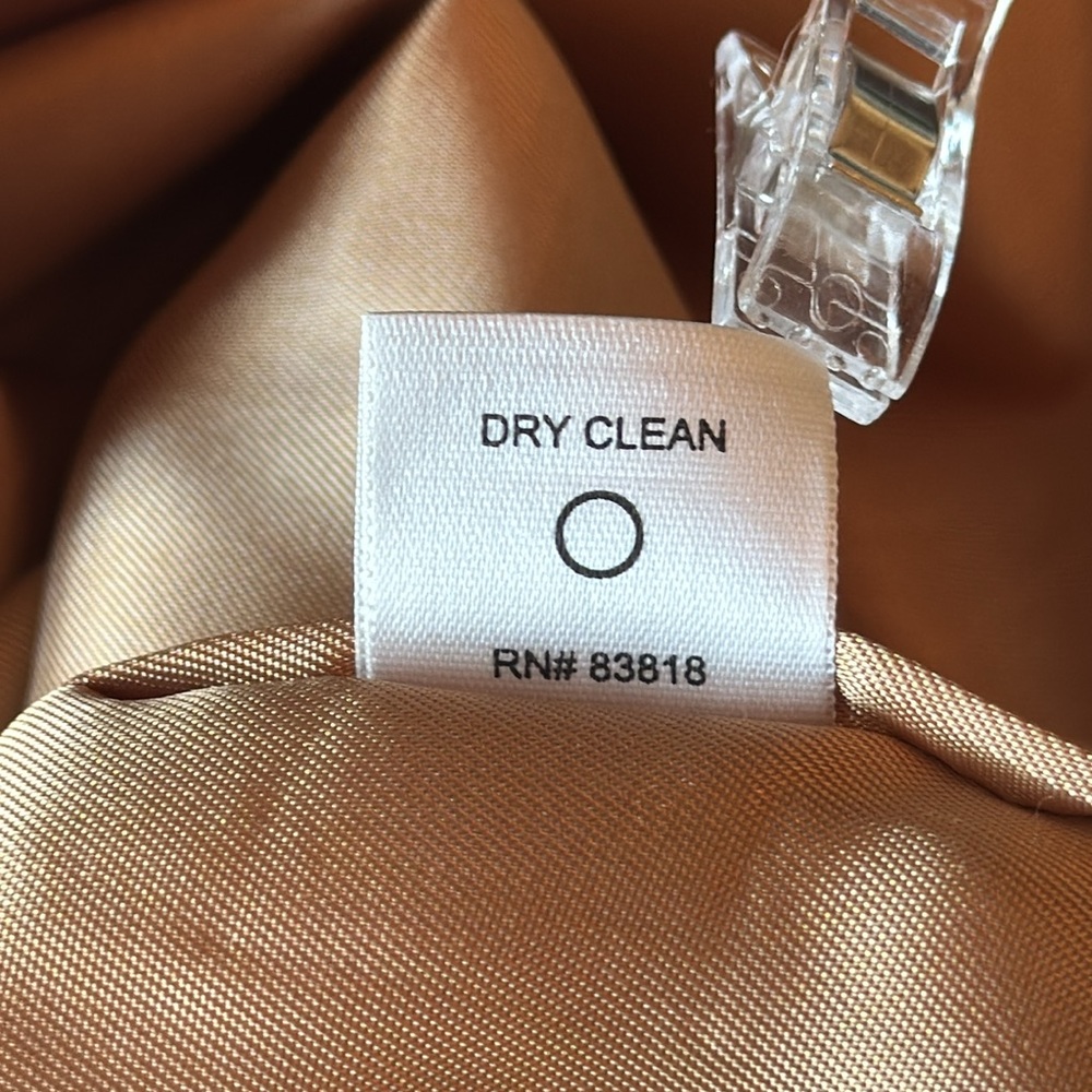 Austin Reed Women's Light Tan Worsted Wool Slacks - Picture 7 of 9